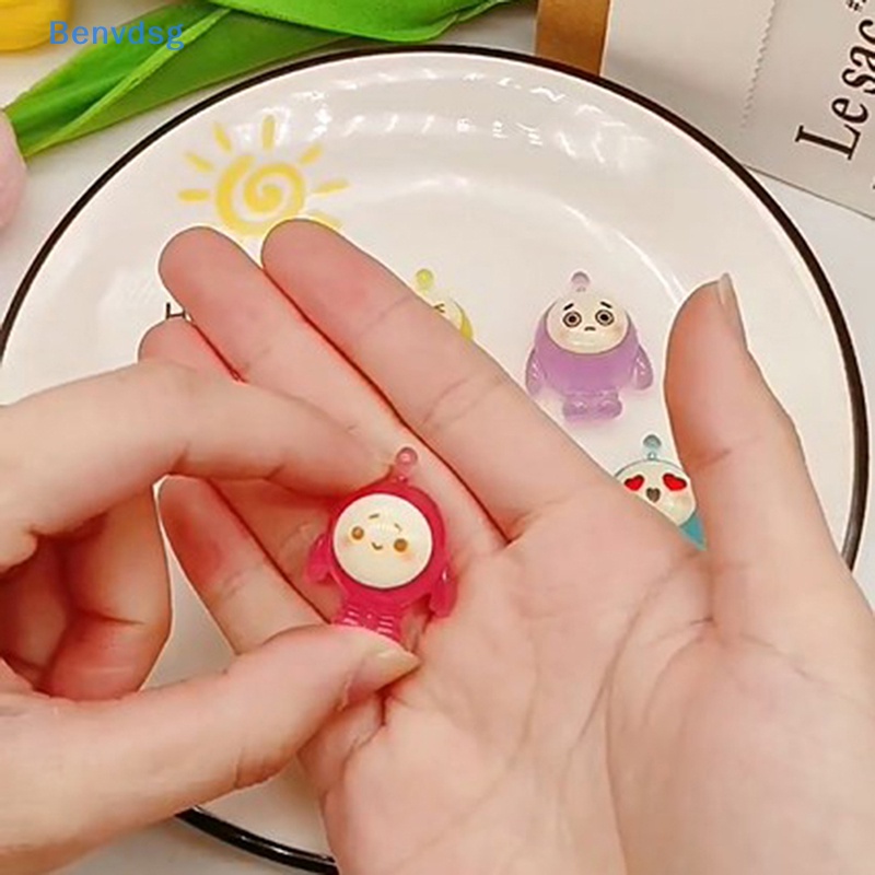 Bộ 5 Đồ trang trí Nhân Vật Hoạt Hình Bằng Nhựa Resin Phát Quang Trang Trí Sân Vườn