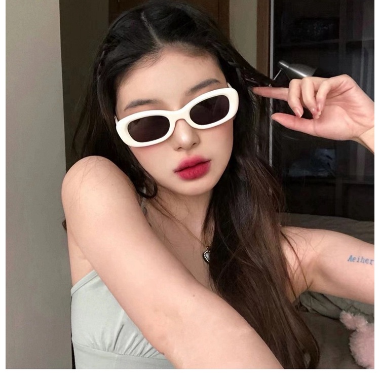 Kính Mát Gọng Vuông Phong Cách retro Thời Trang Cho Nữ