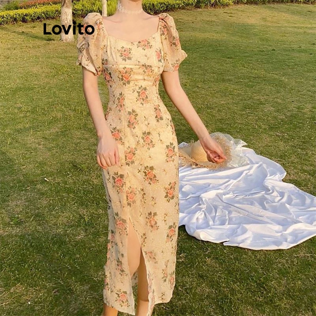 Đầm midi Lovito dáng chữ A tay ngắn cổ vuông xẻ tà trước họa tiết hoa cơ bản cho nữ LNE02201 (màu quả mơ)