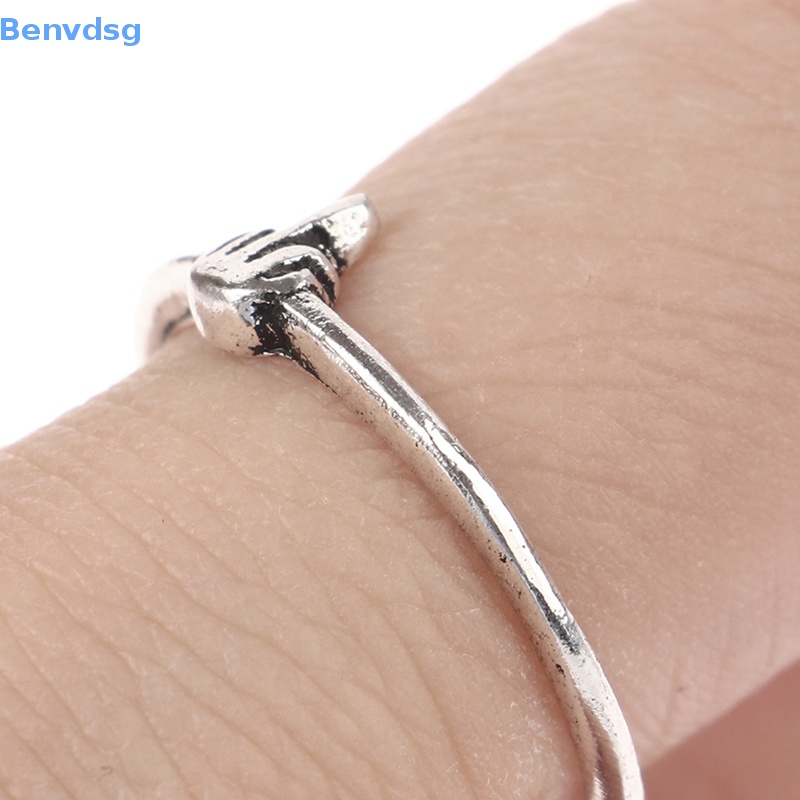 Benvdsg > Nhẫn Thời Trang Họa Tiết Ngón Giữa Phong Cách Rock Dành Cho Nam Và Nữ