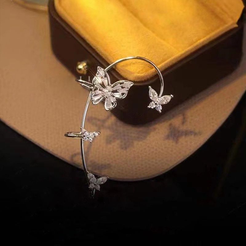 Khuyên Kẹp Vành Tai Không Xỏ Lỗ Hình Bướm Đính Đá Zircon Lấp Lánh Thời Trang Cho Nữ