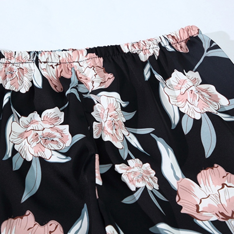 Bộ Đồ Ngủ Hai Mảnh Gồm Áo Hai Dây Và Quần Sooc Dáng Rộng Thoáng Khí In Họa Tiết Thời Trang Cho Nữ