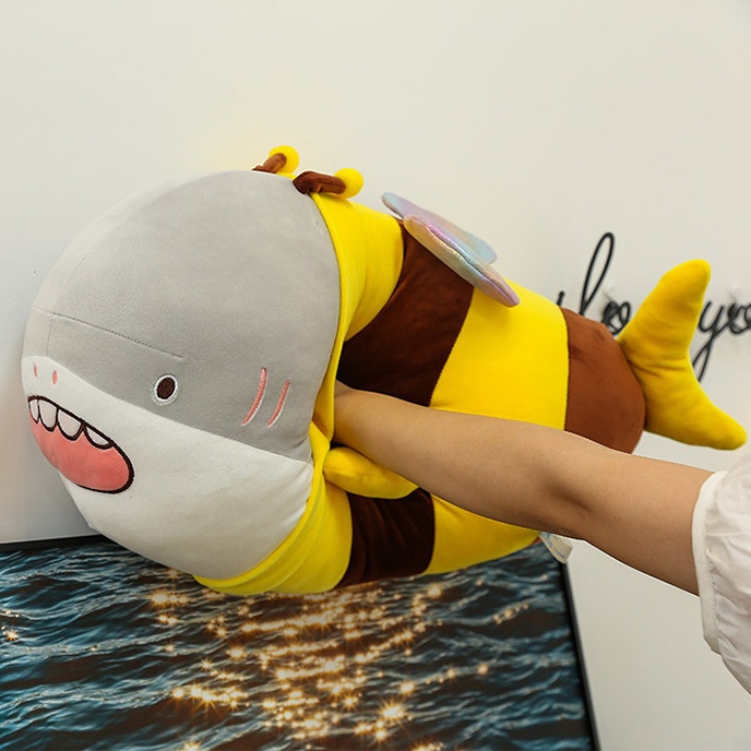 Thú Nhồi Bông Q Hình Cá Mập / Ong / Ong / Ong Xinh Xắn Cho Bé