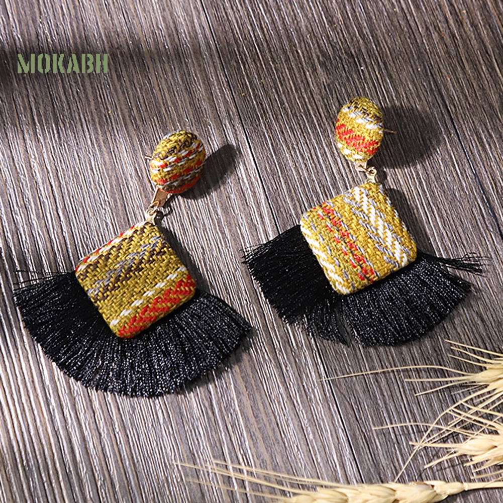 [Hot] Bông Tai Hình Thoi Tua Rua Phong Cách Retro