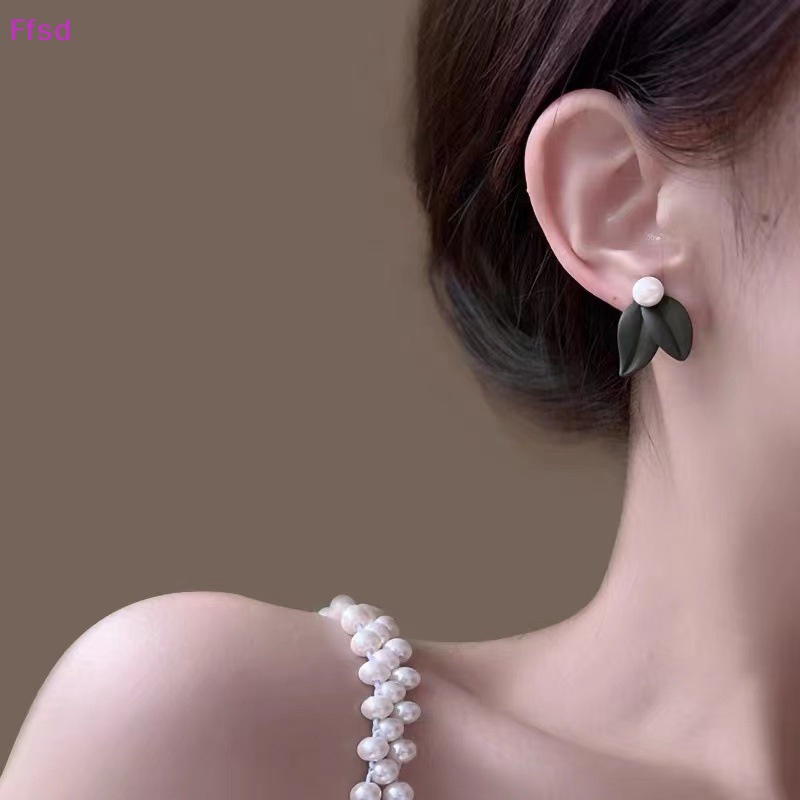 {Ffsd} 1 Đôi Bông Tai Xỏ Hạt Ngọc Trai Giả Phong Cách Ins Thời Trang Cá Tính Dành Cho Nữ * Hàng Bán Chạy