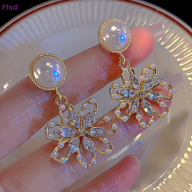 1 Đôi Bông Tai Hợp Kim Bạc Hình Hoa Đính Ngọc Trai Thời Trang Cho Nữ