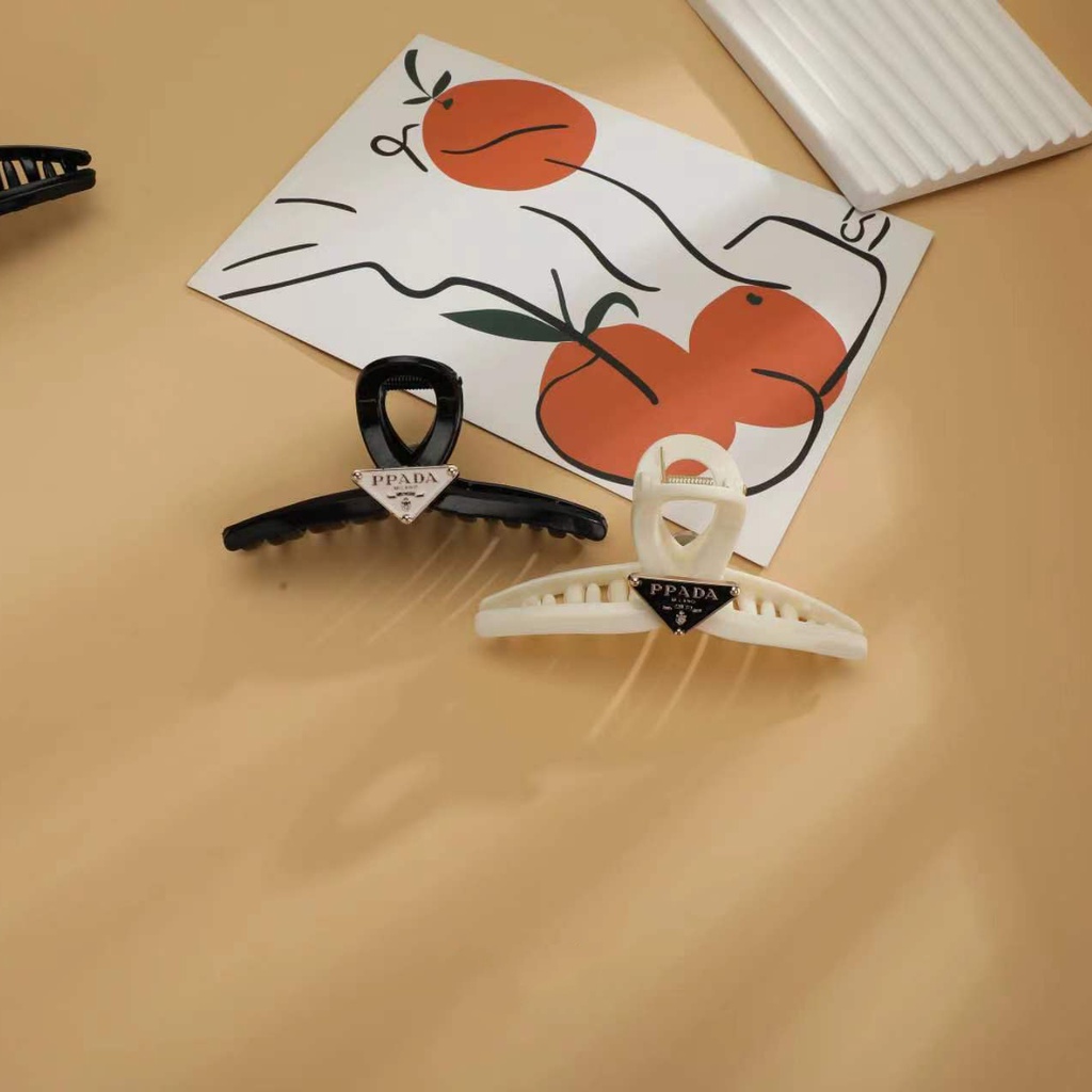 Kẹp Tóc Acrylic Hình Chữ M Thời Trang Hàn Quốc Cho Nữ