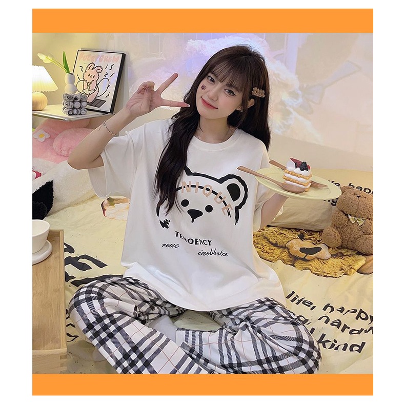 Bộ Đồ Ngủ Tay Ngắn Cổ Tròn Họa Tiết Sọc Caro In Hình Gấu Dễ Thương Thời Trang Mùa Hè Cho Nữ