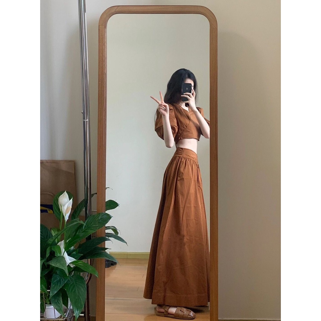 Bộ Áo Tay Phồng + Chân Váy Ngắn Lưng Cao Phong Cách Hoàng Gia Pháp Thời Trang Mùa Hè 2023 Mới Cho Nữ