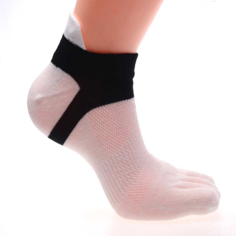 Vớ Cotton Xỏ Năm Ngón Thoải Mái Tiện Dụng Khi Chơi Thể Thao