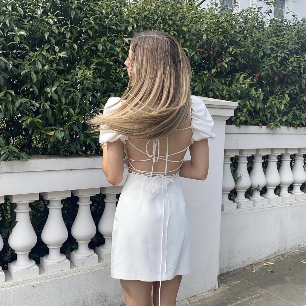 Zara Đầm Trắng Tay Phồng Hở Lưng Quyến Rũ Thời Trang Hè Kiểu Pháp