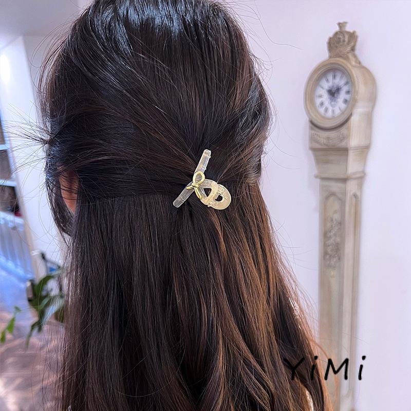 Kẹp Tóc Hình Cá Mập Thiết Kế Nhỏ Nhắn Xinh Xắn Thời Trang Dành Cho Nữ