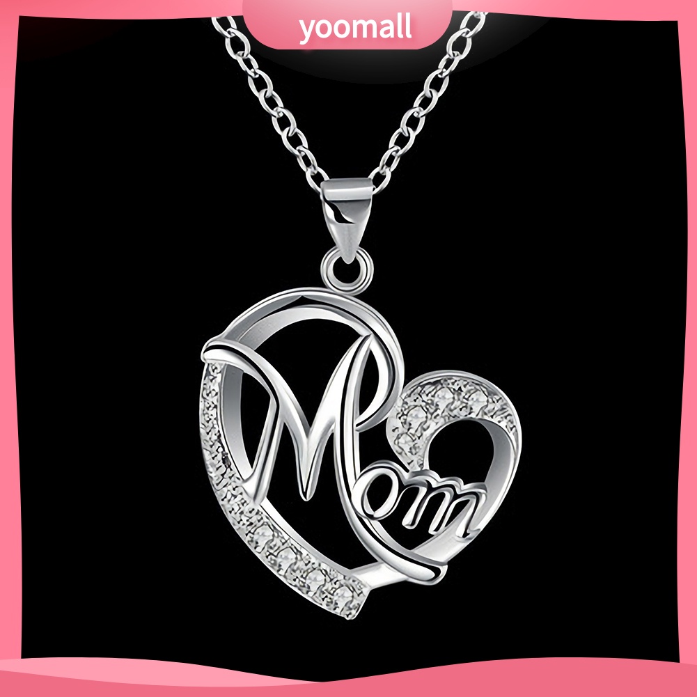 Vòng cổ Mặt Trái Tim Đính Đá Chữ Mom Thời Trang