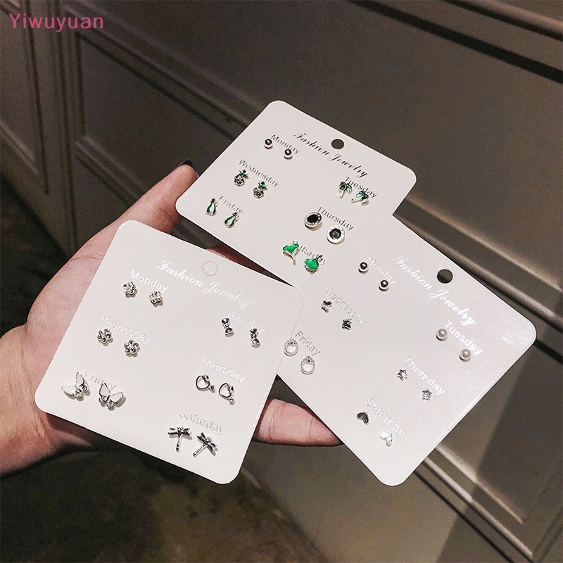 1 Cặp Bông Tai Hình Trái Tim / Bướm / Hình Học Đơn Giản Thời Trang Mới Cho Nữ