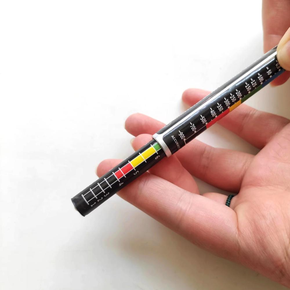 Máy Kiểm Tra Độ Dày Sơn Xe Hơi Có Nam Châm E4U1