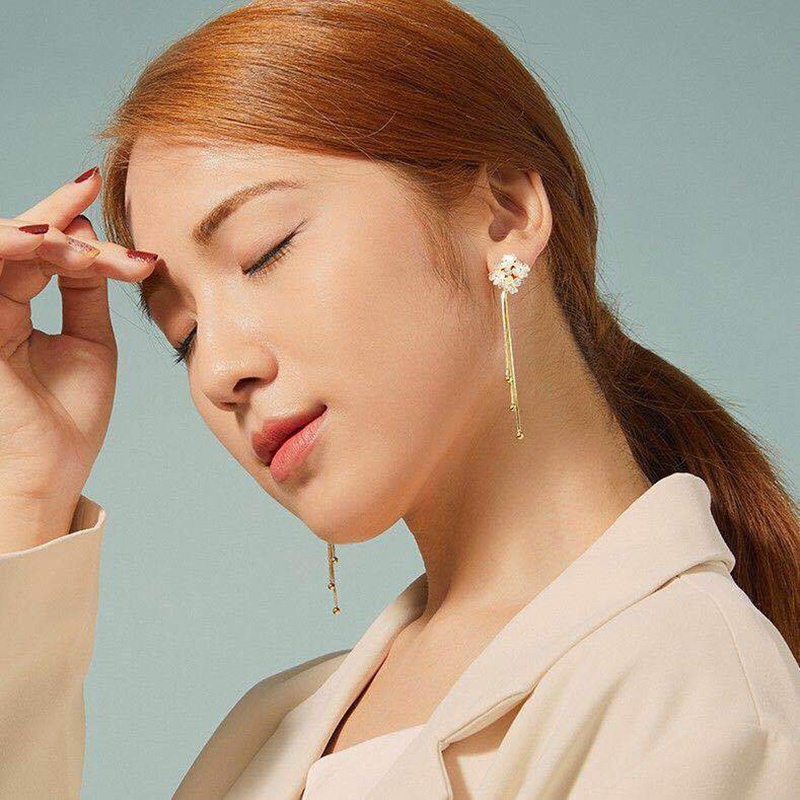 Bông Tai Dáng Dài Hình Hoa Đính Đá Nhiều Màu Sắc Thời Trang Hàn Quốc