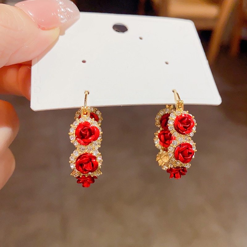 Khuyên Tai Đính Đá Hoa Hồng Đỏ Sang Trọng