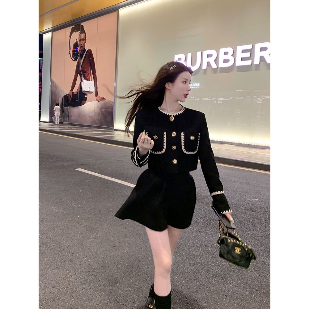 Bộ Áo Khoác Ngắn Nhẹ Sang Trọng + Chân Váy Lưng Cao Dáng Ôm Phong Cách Preppy Thời Trang Mùa Thu