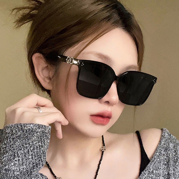 Kính Mát Thời Trang Chống Tia UV400 Dành Cho Nam Và Nữ