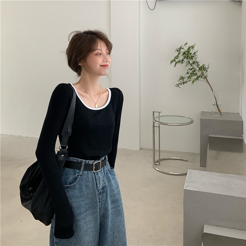 2023 early autumn new slim long-sleeved t-shirt nữ xương đòn bên trong áo sơ mi ngắn ngọt ngào và cay xu hướng hàng đầu của sinh viên