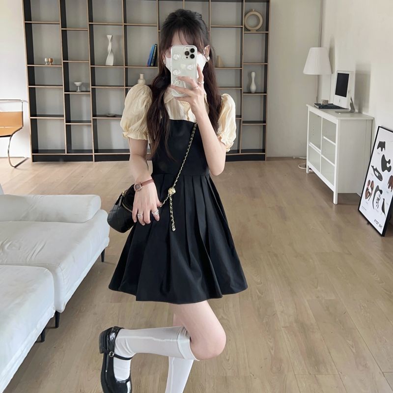 Bộ Áo Tay Phồng Ôm Eo Phối Chân Váy Chữ A Xếp Ly Thời Trang Mùa Hè Cho Nữ