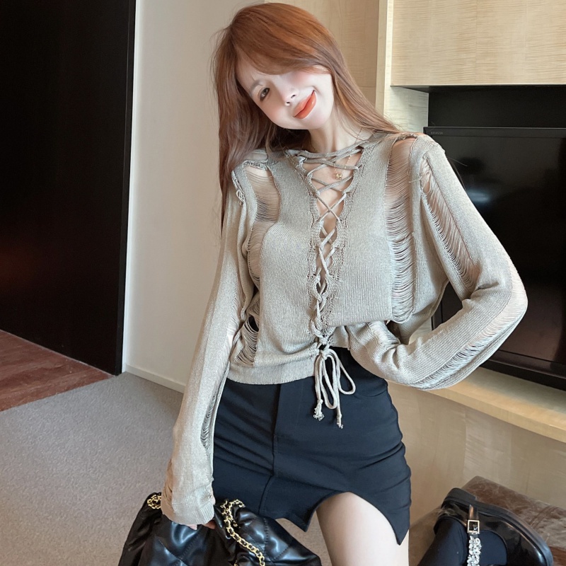 New design sense niche knitwear hole hollow long sleeve sun-proof blouse ice silk knitted base girl's top pure sweet hot girl sexy perspective T-shirt