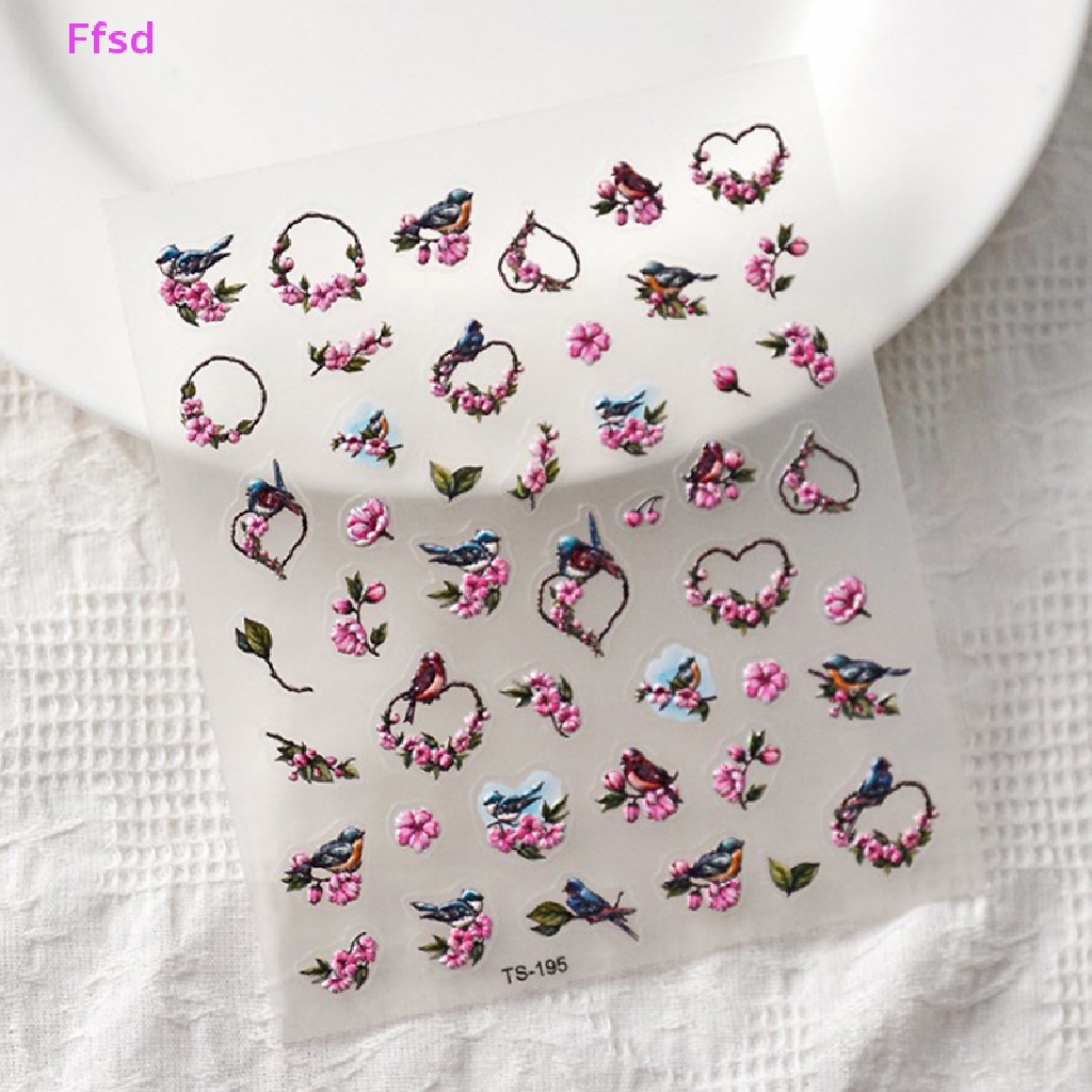 Miếng Dán Trang Trí Móng Tay 5D Hình Hoa Trái Tim Cho Nữ