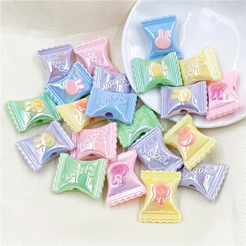 Bộ 5 Hạt Xâu Chuỗi Hình Thỏ Hai Màu Sắc