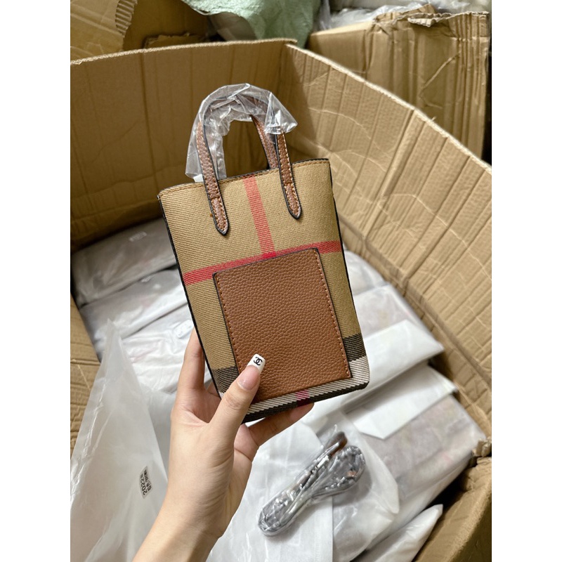 Túi BBR Tote Dáng Đứng BBR zynn store