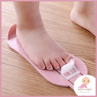 Thước đo chiều dài bàn chân, kích cỡ giày cho bé