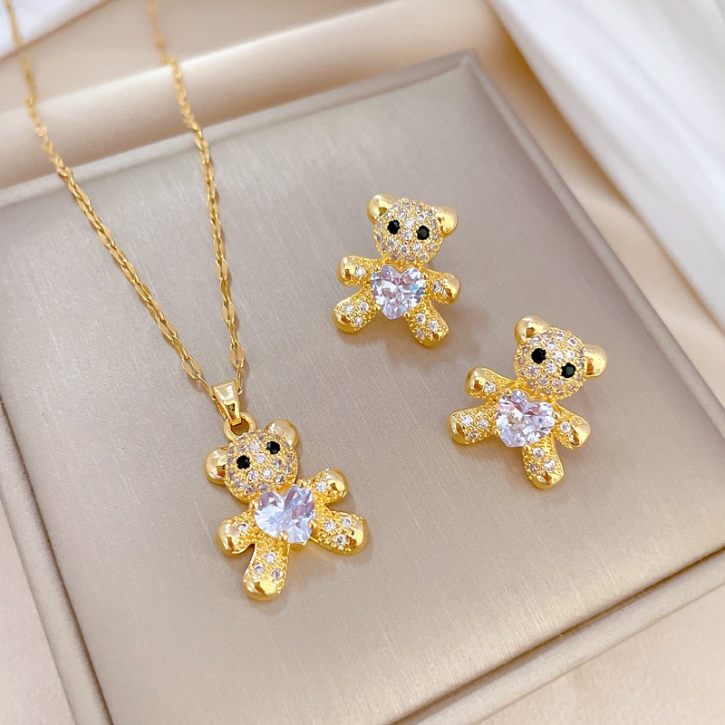 Bộ Dây Chuyền + Bông Tai Bằng Thép Titan Dát Đá Nhẹ Hình Gấu Sang Trọng Cá Tính