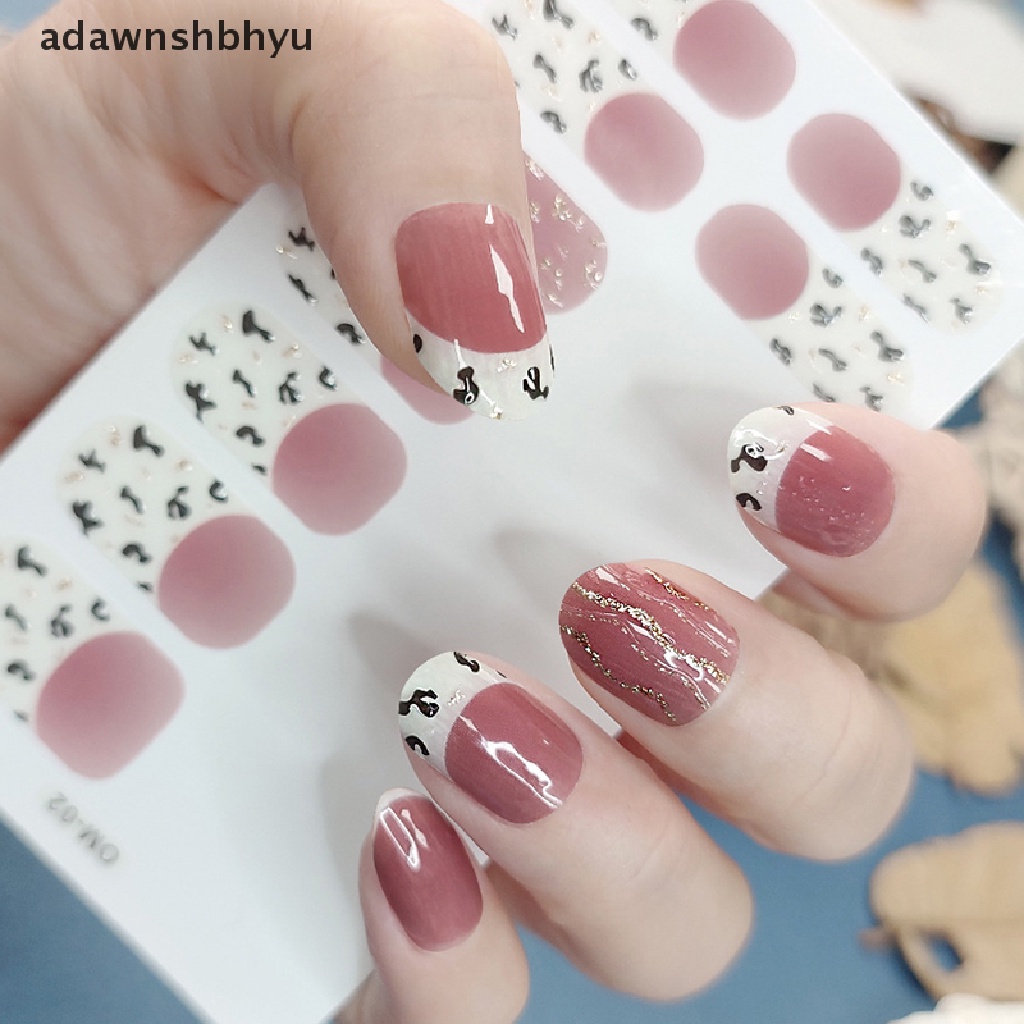 Miếng Dán Trang Trí Móng Tay Tự Dính Tiện Dụng