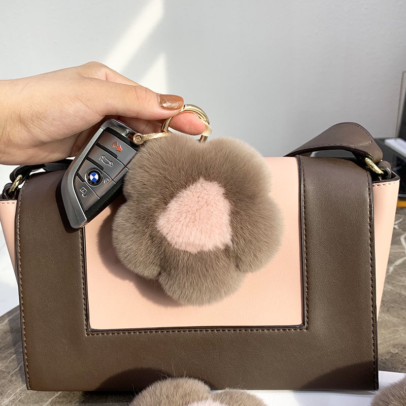 Móc Khóa Hình Hoa Hướng Dương Phối Lông Thỏ Xinh Xắn