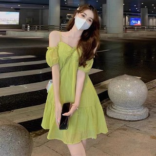 Hai Dây Đầm Lệch Vai Phồng Tay Váy Đẹp Ngắn Màu Xanh Lá Phiên Bản Hàn Quốc Đơn Giản Ngọt Ngào Và Nhẹ Nhàng