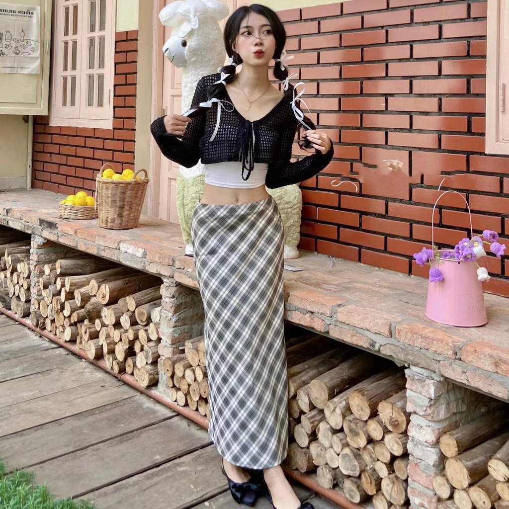 Set 3 món khoác đan +áo 2 dây + chân váy