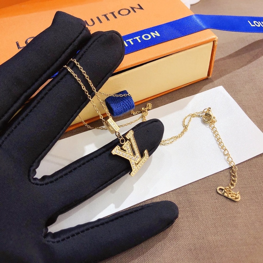 Vòng cổ Thép Titan Họa Tiết lv louis vuitton Thanh Lịch Cho Nam Và Nữ