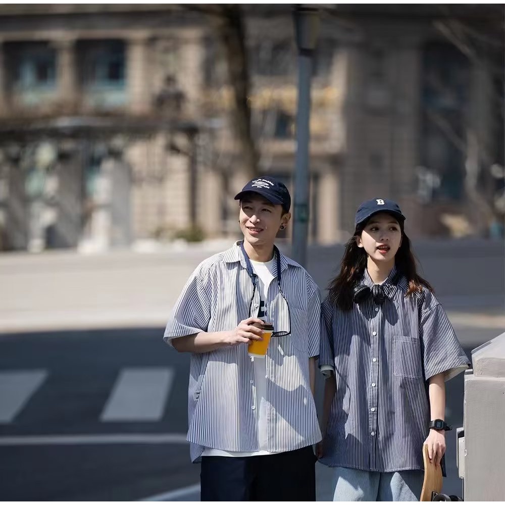 Áo Sơ Mi Tay Ngắn Dáng Rộng Họa Tiết Kẻ Sọc Phong Cách Retro Nhật Bản Cao Cấp Cho Nam