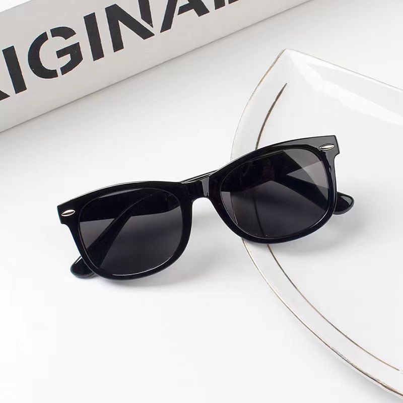 Trẻ em Trend Silicone Sunglasses UV bảo vệ mắt
