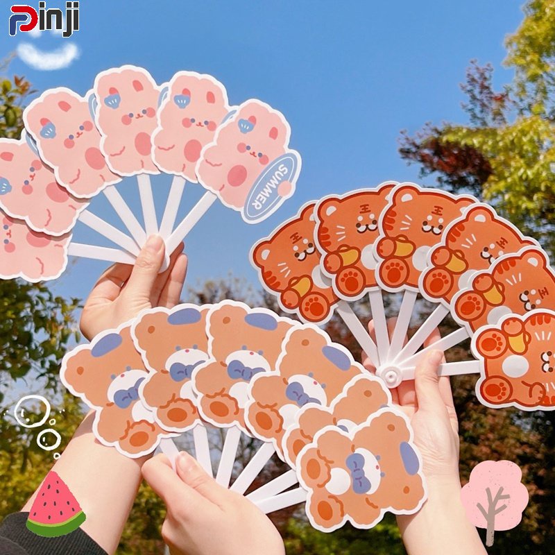 Quạt Mini Cầm Tay Gấp Gọn Họa Tiết Hoạt Hình Sáng Tạo Cho Bé