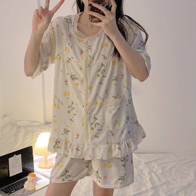 Bộ Đồ Ngủ Ngắn Tay Viền Ren Phong Cách Pháp Ngọt Ngào Mới Cho Nữ