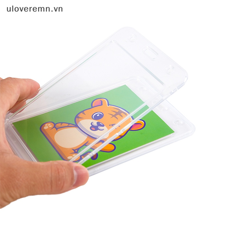 Set 1 Hộp Đựng Thẻ Tên Bằng Nhựa Trong Suốt Có Thể Thu Gọn Kèm Dây Đeo Tiện Dụng Cho Học Sinh