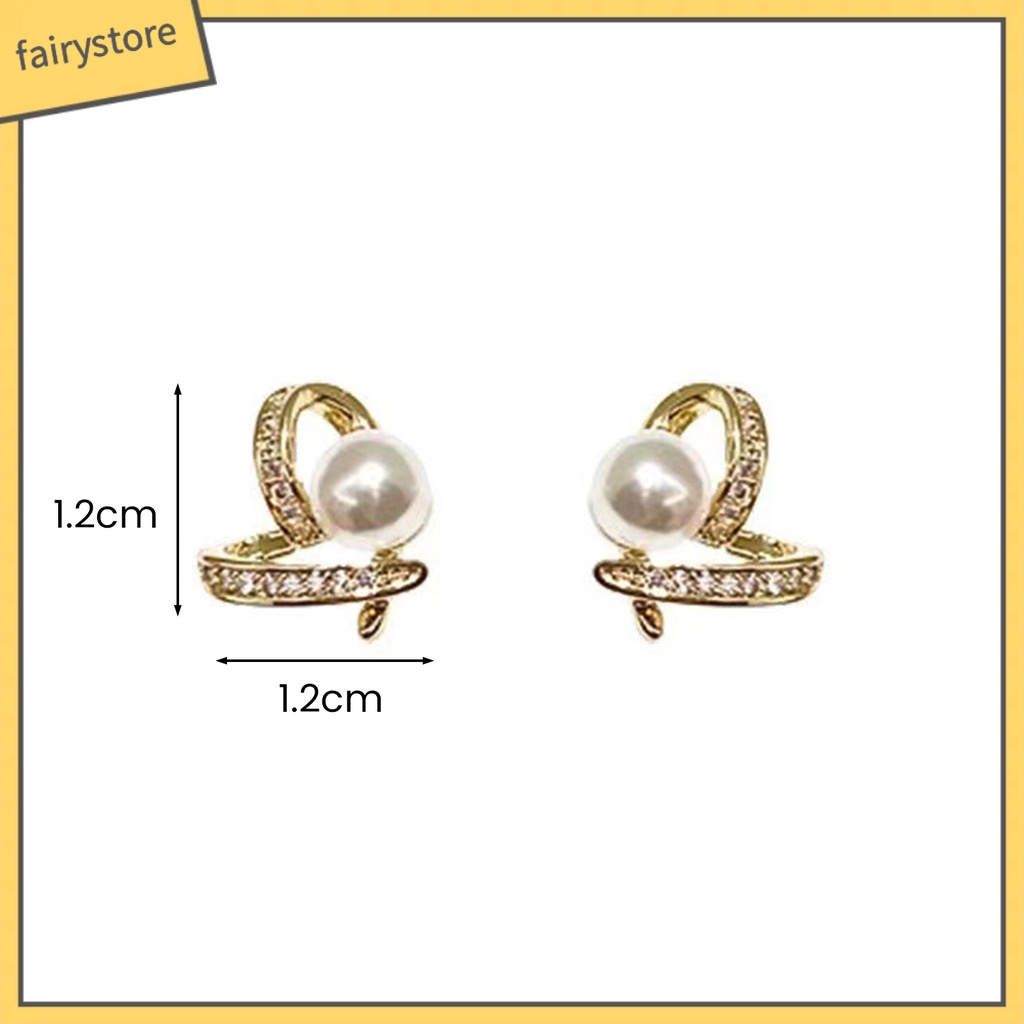 1 Đôi Bông Tai Hình Trái Tim Nạm Đá Lấp Lánh Thời Trang