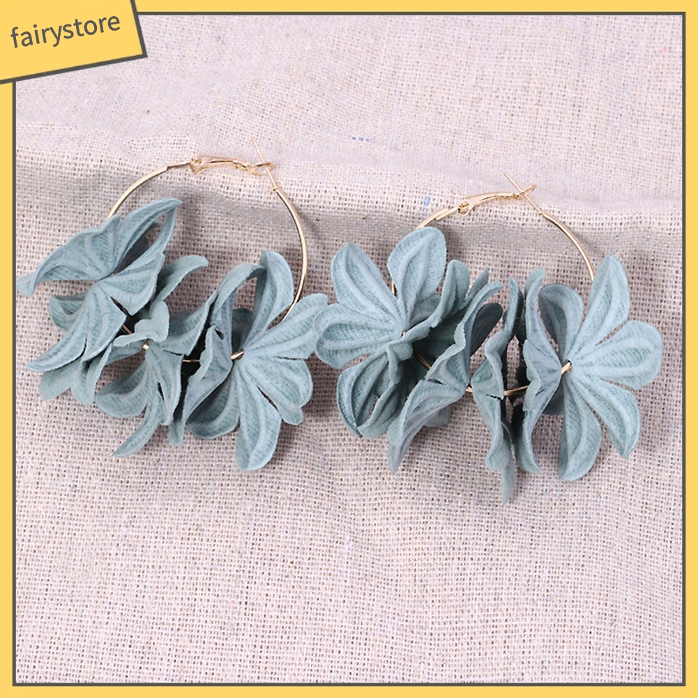 Bông Tai Hình Tròn Lớn Phối Mặt Hoa Thời Trang Cho Nữ