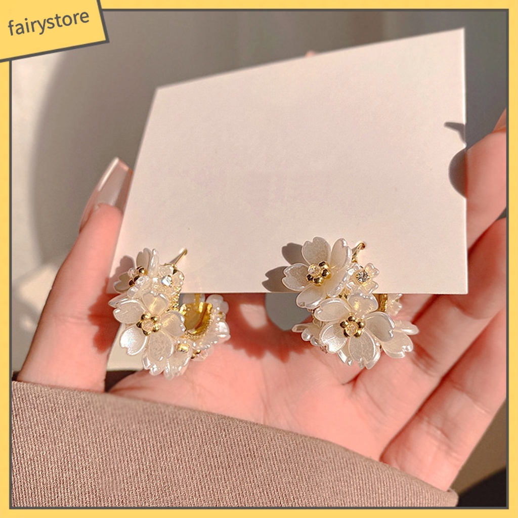 1 Đôi Bông Tai Hình Cánh Hoa Anh Đào Tròn Không Gây Kích Ứng Trang Trí Tai Dành Cho Cô Dâu
