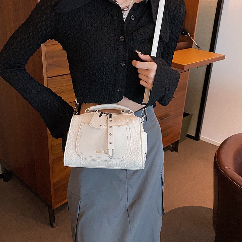 Túi Đeo Chéo Vuông Nhỏ Họa Tiết Vỏ Quả Vải Cao Cấp Thời Trang Mùa Hè Phong Cách Mới Phổ Biến Cho Nữ