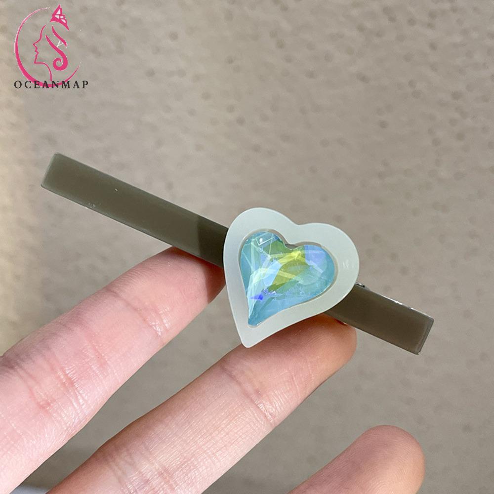 Kẹp Tóc Hình Trái Tim Màu Gradient Bằng Resin Thời Trang