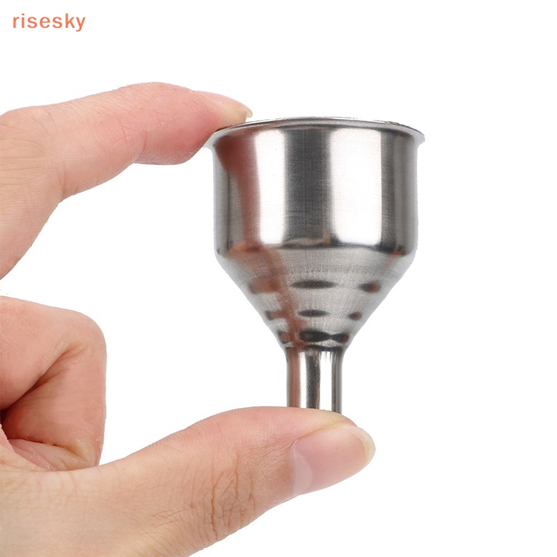 1 Phễu Bằng Thép Không Gỉ Thiết Kế Nhỏ Gọn Tiện Dụng