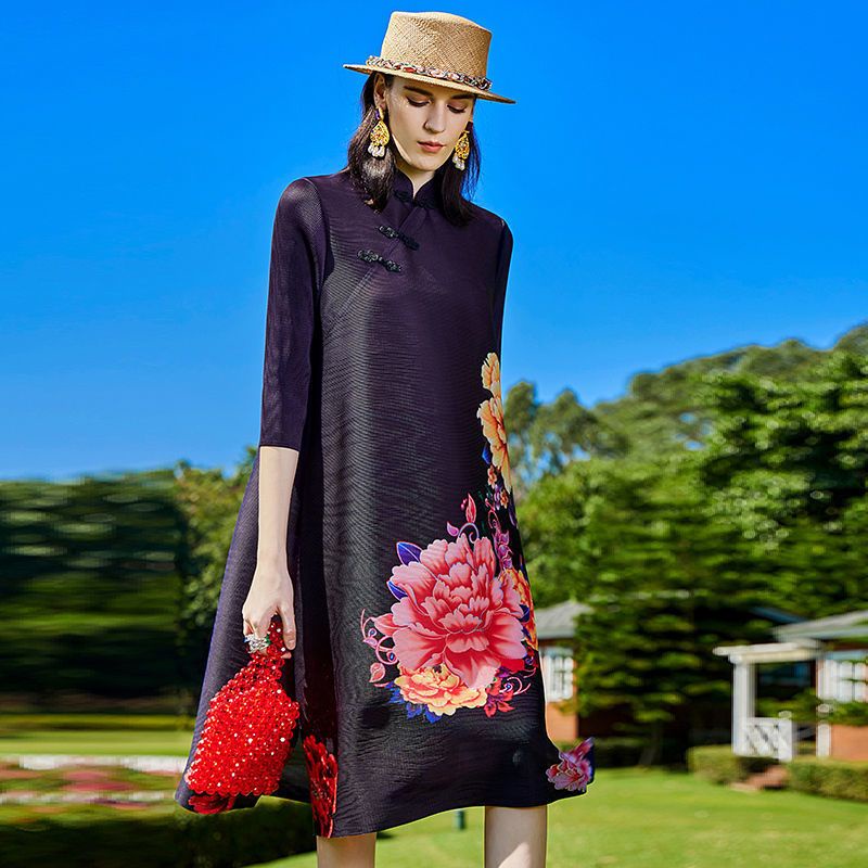 Đầm Sườn Xám Dáng Rộng Xếp Ly In Họa Tiết Phong Cách Châu Âu Cổ Điển Thời Trang Xuân Hè 2023