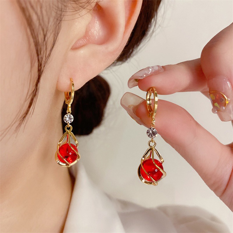 Bông Tai Đính Đá Thời Trang Nữ Tính