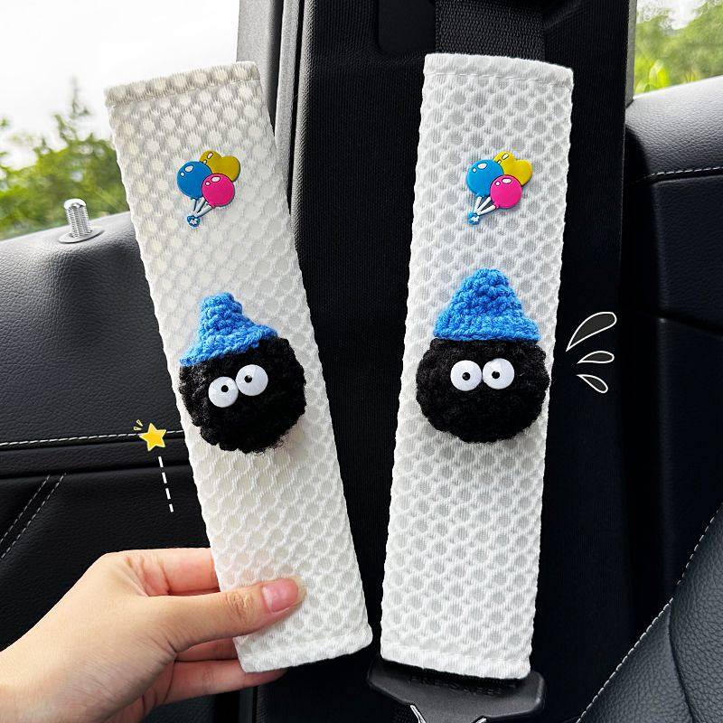 Car Safety Belt Shoulder Pad Cover Cute Small Coal Ball Net Red Creative Safety Belt Anti-Strangulation Car Interior Supplies Decoration Collection U8Dd